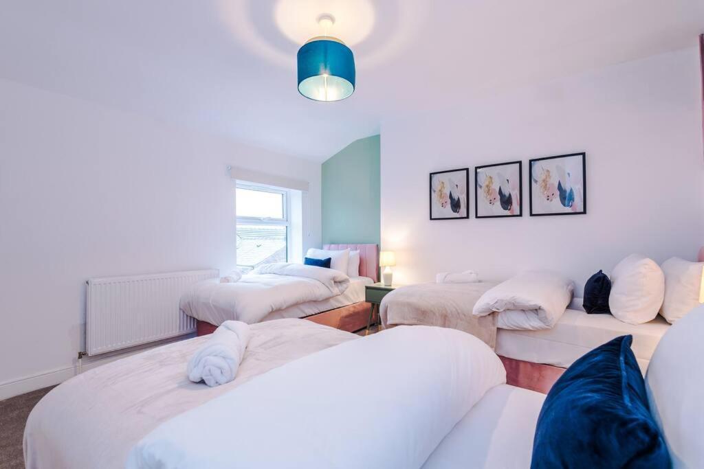 5 Bed Salford Sanctuary Retreat Villa Manchester Bagian luar foto